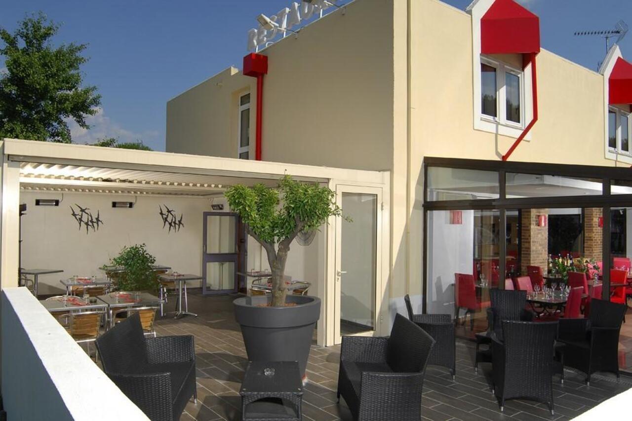 The Originals City, Hotel Nimes Costieres, Ex Inter Hotel Buitenkant foto